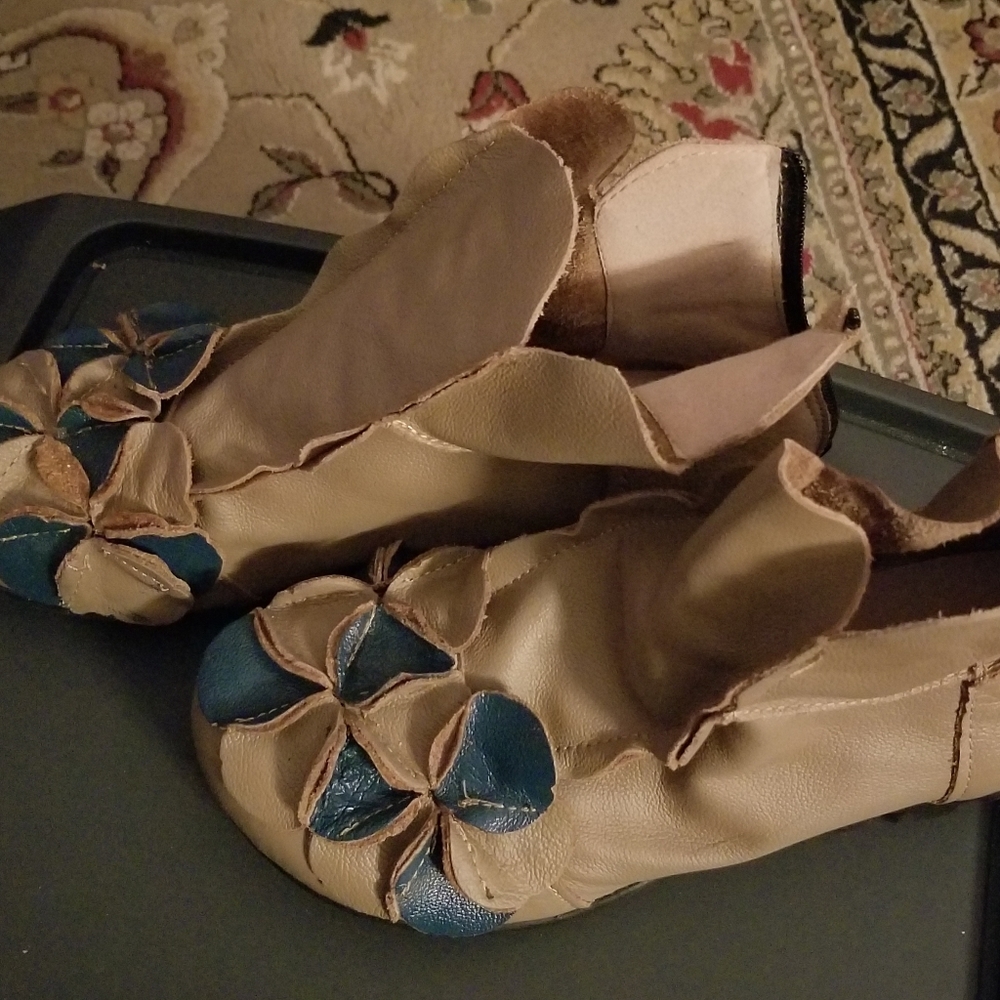 Leather shoes/booties - Picture 2 of 4